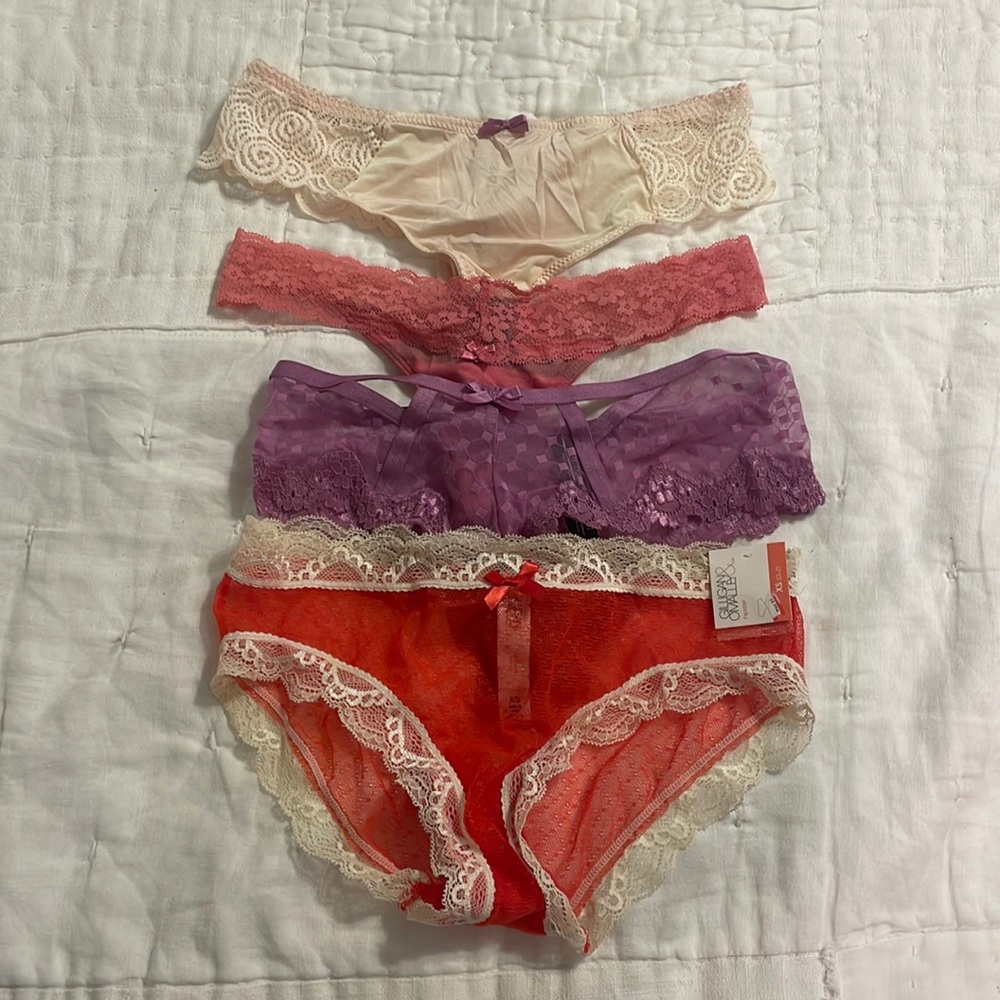 3️⃣ for $10 Lace Panties